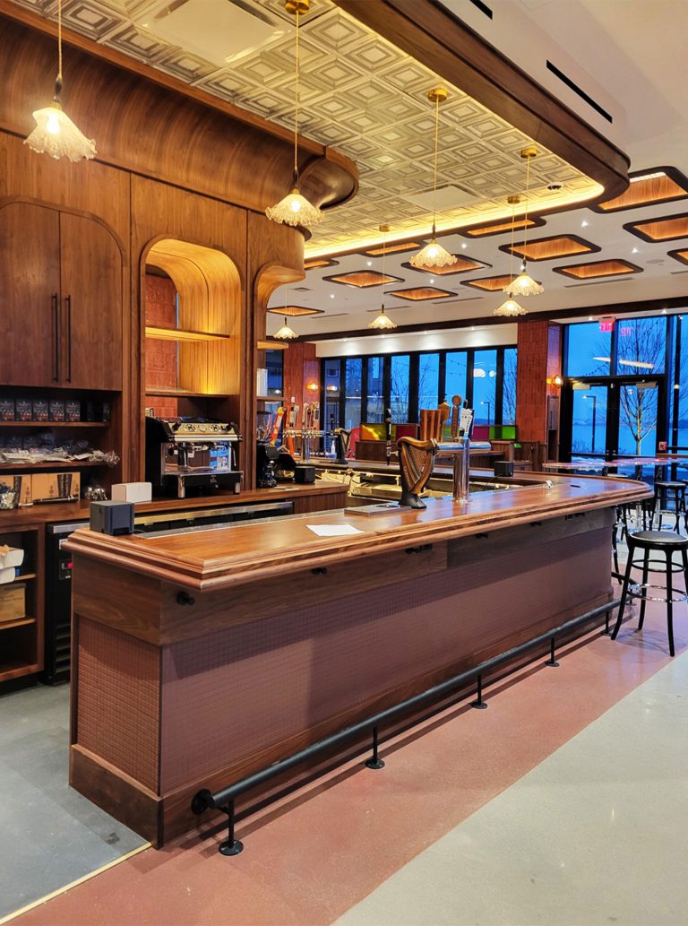 Lucky Duck Tavern