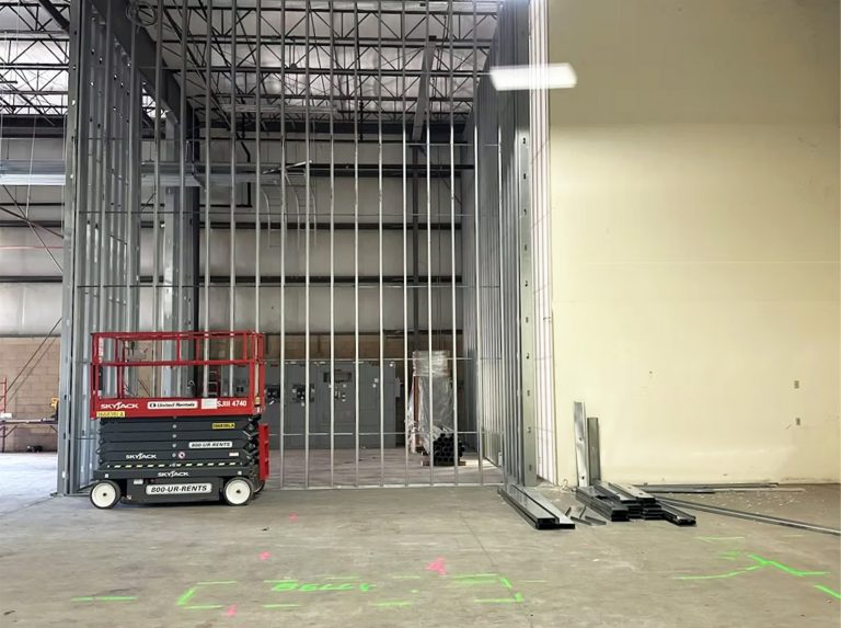 WarehouseCommSpaces_0006