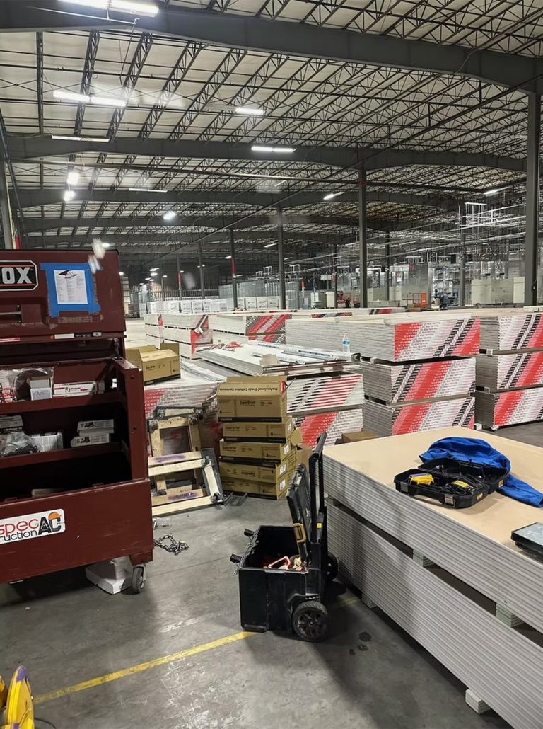 WarehouseCommSpaces_0012
